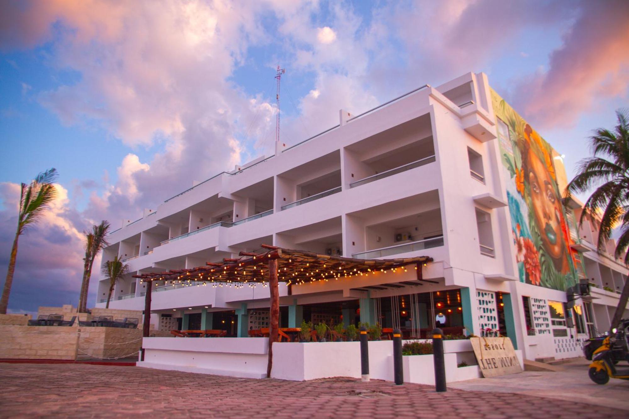 The Mint Resort Isla Mujeres Exterior photo